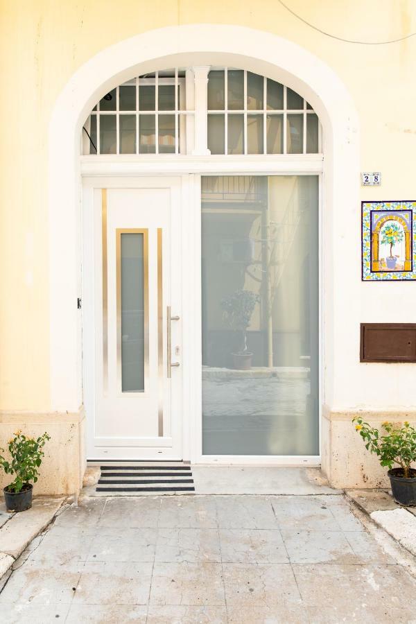 Loft In Balestrate Vicino Al Mare - Rental Beb ภายนอก รูปภาพ